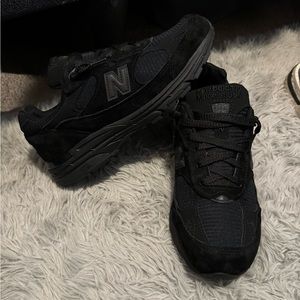New Balance 993 triple black